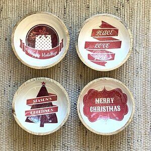 NEW Handcrafted Mango Wood Christmas Bowls Set Of 4 Vintage Inspired Designs